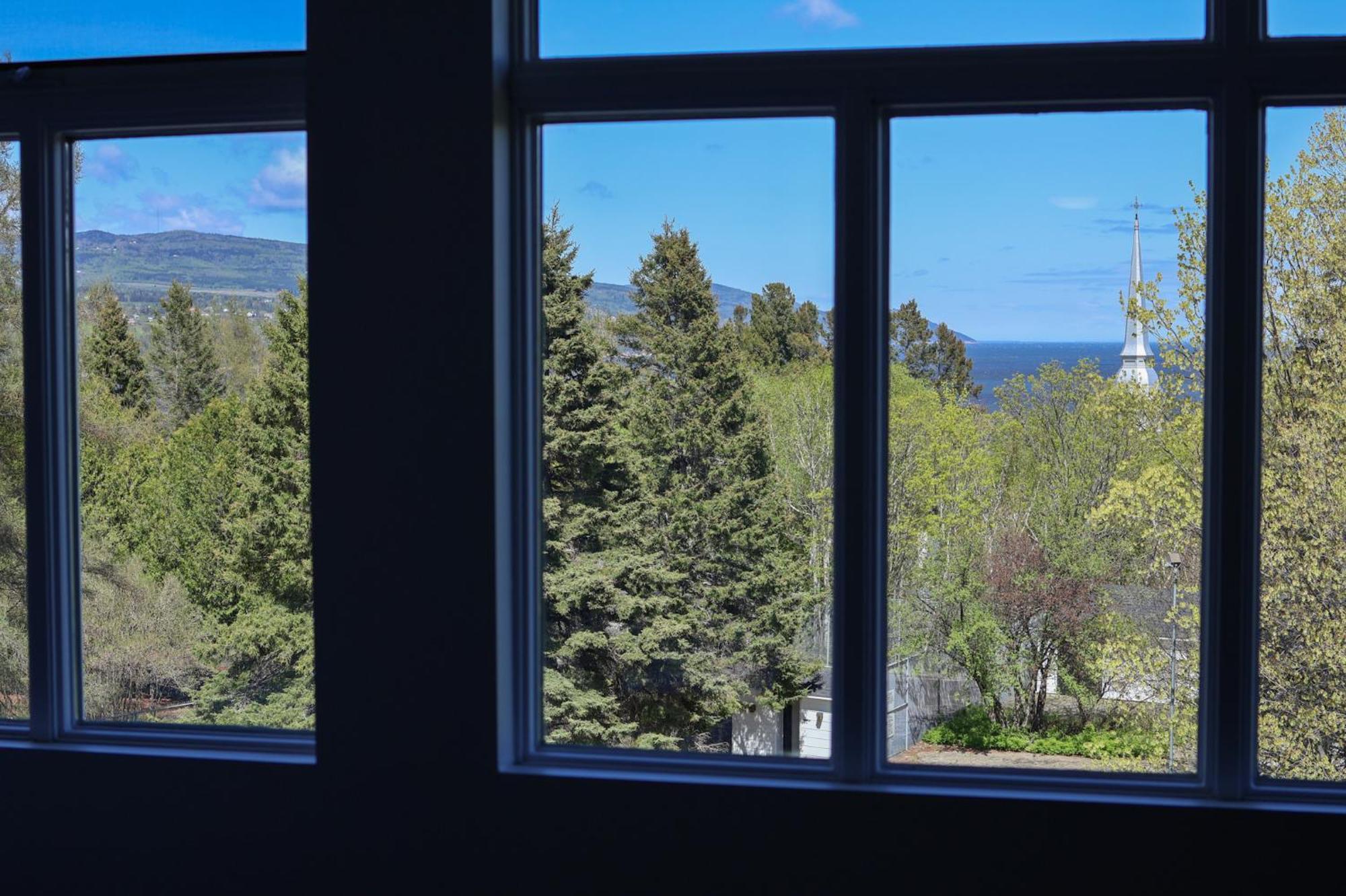 Hotel Au Petit Berger La Malbaie Bagian luar foto