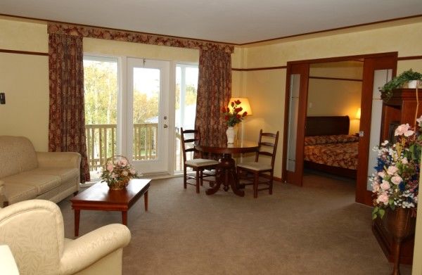 Hotel Au Petit Berger La Malbaie Bagian luar foto